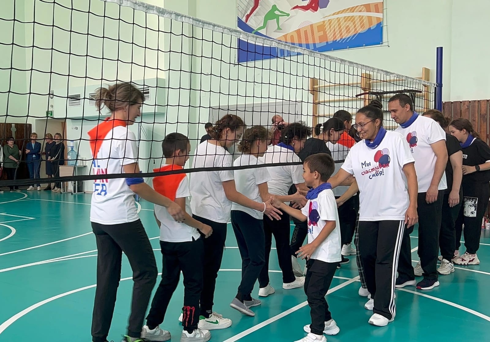 7 октября на базе МБОУ Мокрушинской СОШ прошел спортивный семейный фестиваль «Семейная команда»..