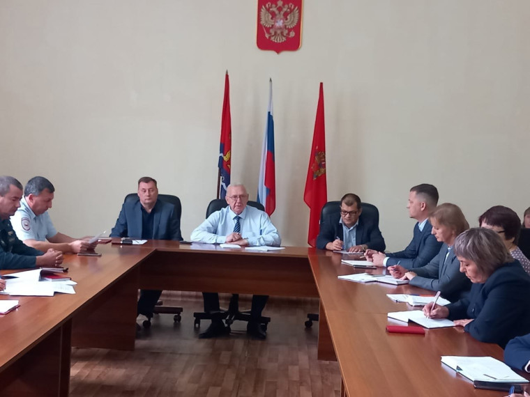 4 сентября прошло еженедельное совещание.. 4 сентября прошло еженедельное совещание..