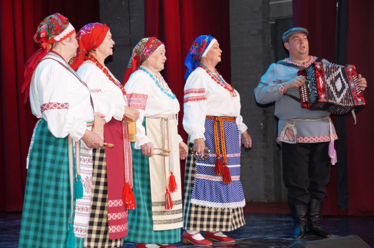 10 октября Казачинский район принял участие в третьем краевом фестивале - конкурсе «Мы молоды душой».